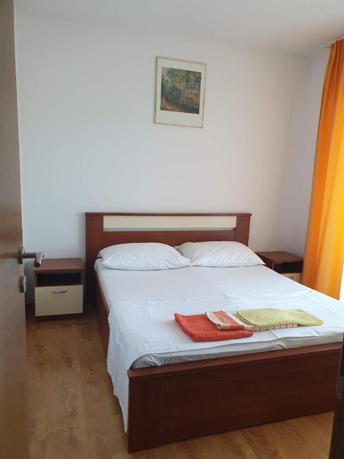 Apartment Perica Omiš Εξωτερικό φωτογραφία